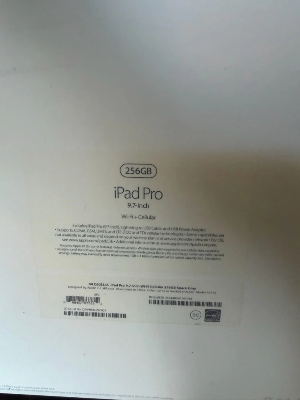 Apple iPad Pro- 256 GB WiFi + Cellular 9.7” - Retail Box